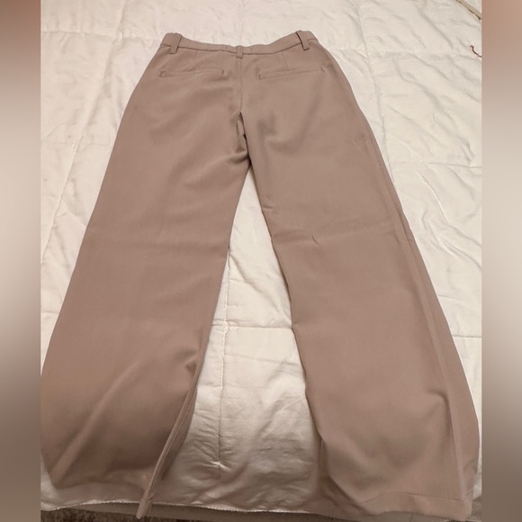 Abercrombie & Fitch Tailored Relaxed Straight Pants - Picture 5 of 7